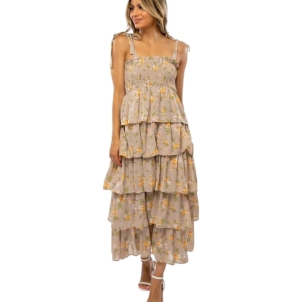 New Tiered Maxi Dress Neutral Floral Shoulder Tie Smocked Bodice NWT Sz L